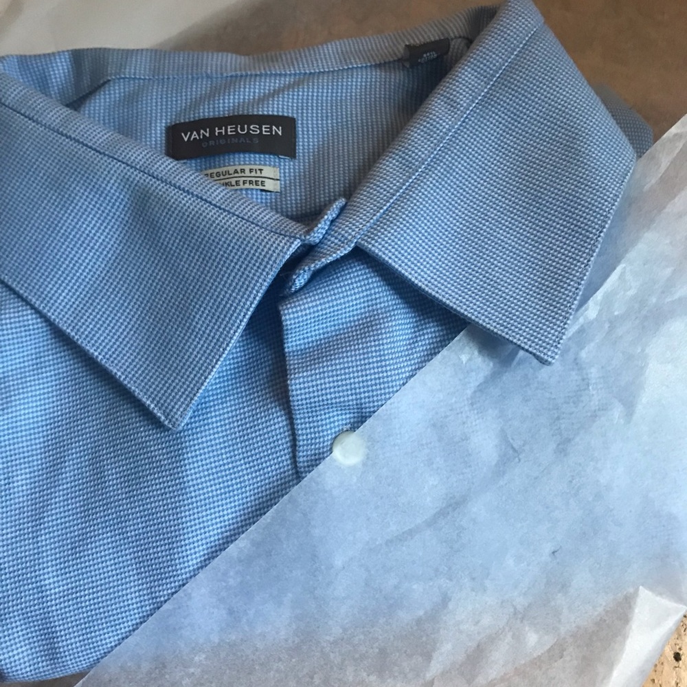 Van Heusen 18-18.5, 34/35 Blue Dress Shirt